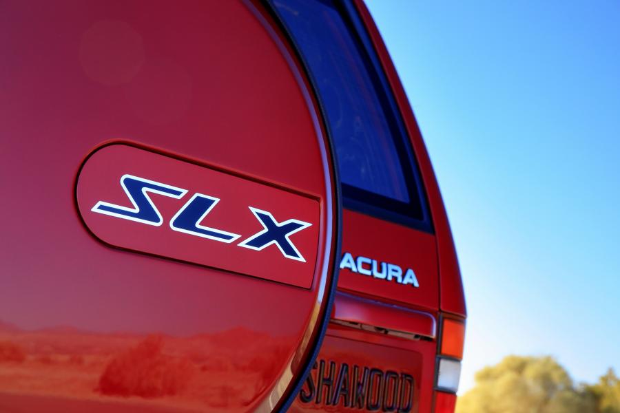 Логотип Acura Super Handling SLX 2019 года  (фото 7 из 22)